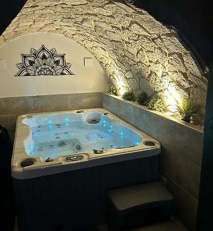 Love Room La Parenthese Carnoules Exterior photo