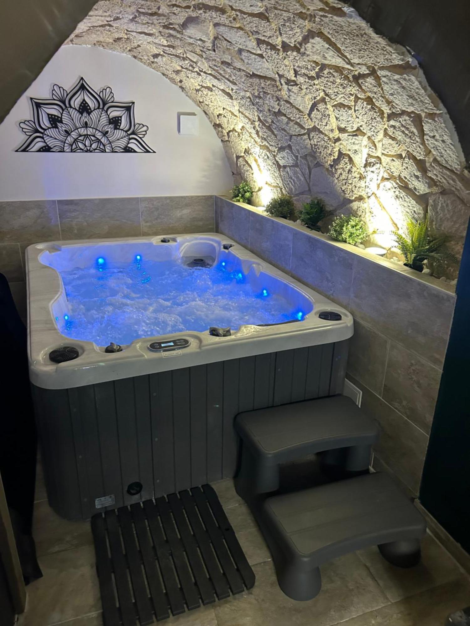 Love Room La Parenthese Carnoules Exterior photo